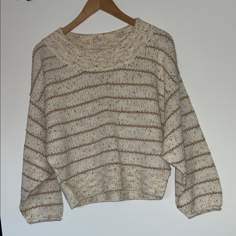 Free People Oversized Cropped Cotton Sweater Size XS -can fit Medium